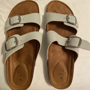 Time and Tru sandals